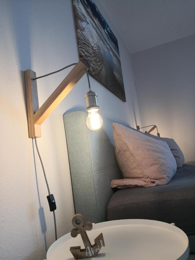 Ferienwohnung Fuer Grosse Familien Im Haus Akunak Busum Bagian luar foto