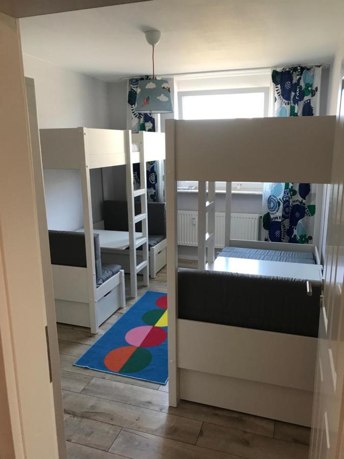 Ferienwohnung Fuer Grosse Familien Im Haus Akunak Busum Bagian luar foto