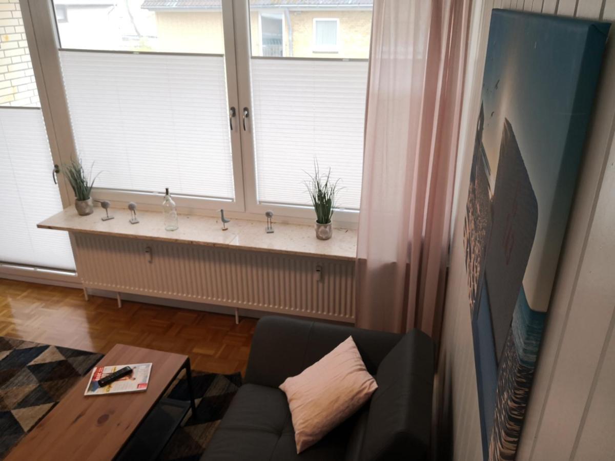 Ferienwohnung Fuer Grosse Familien Im Haus Akunak Busum Bagian luar foto